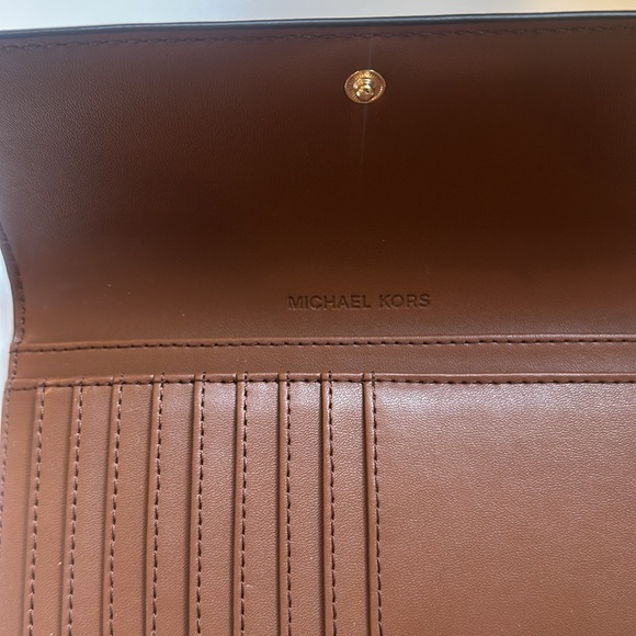 Michael Kors Brown Wallet - like new - Picture 3 of 4